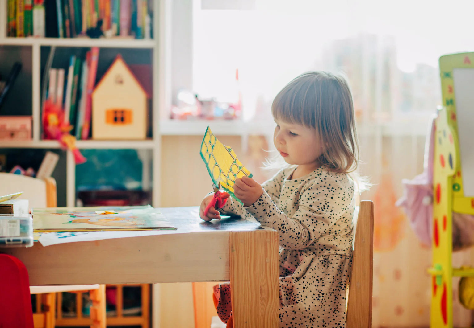 Art Activities for Kindergarteners to Build Fine Motor Skills